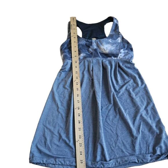 Lululemon womens Sz 6 gray tank top Runn your heart out - Picture 3 of 7